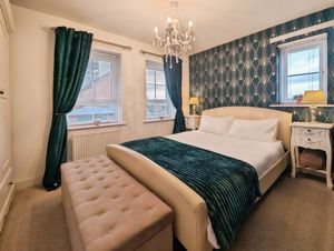 Photo 2- click for photo gallery